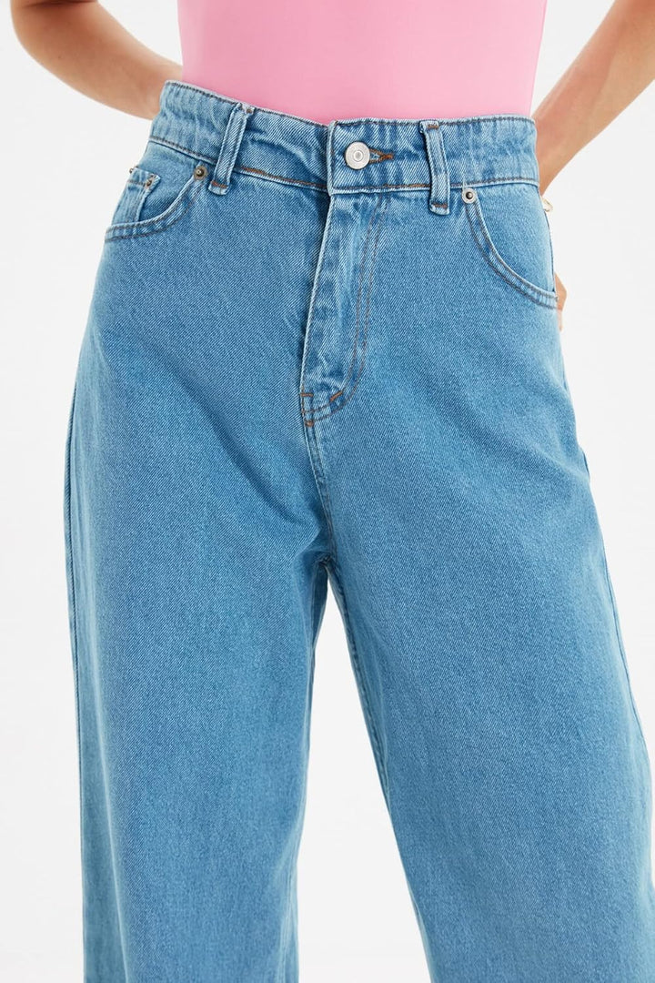TRENDYOL Damen E Wade-Bein Jeans 34 Blau, 34 Blau