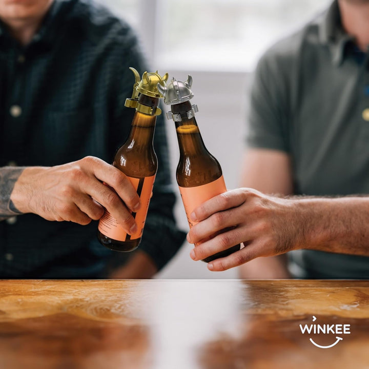 Winkee - Wikinger Bierflaschenverschluss Helm 4er Set I Flaschenverschlüsse I Lustige Helm-Flaschend
