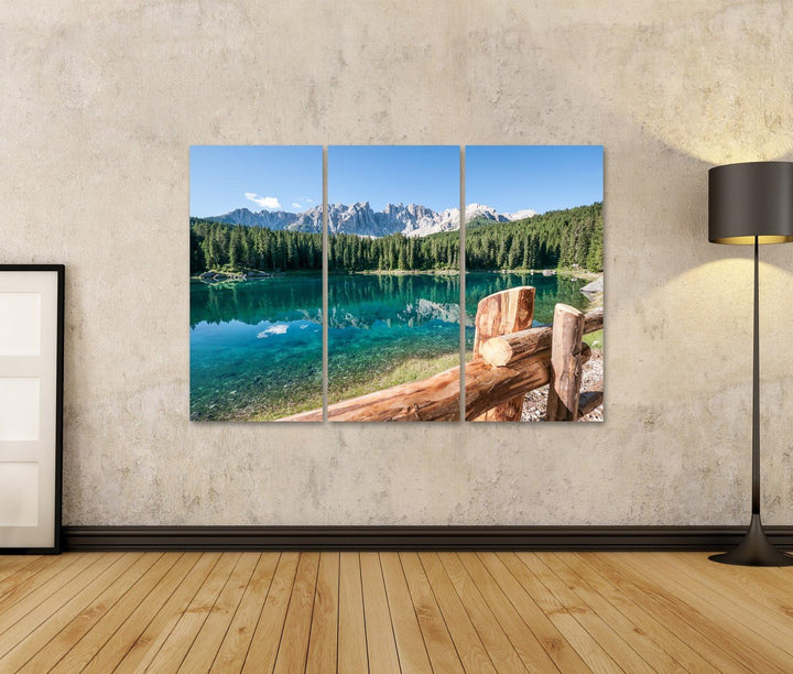 Bild auf Leinwand Karersee in Italien - im Hintergrund die Dolomiten Wandbild Poster Leinwandbild 13