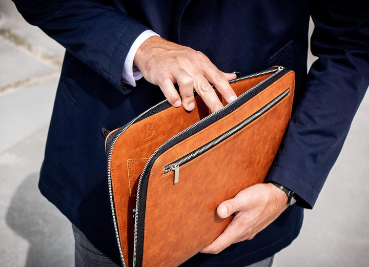 LOGAN & BARNES Laptop Hülle Herren - Elegante Laptop Tasche mit angenehmer Innenpolsterung - schlank