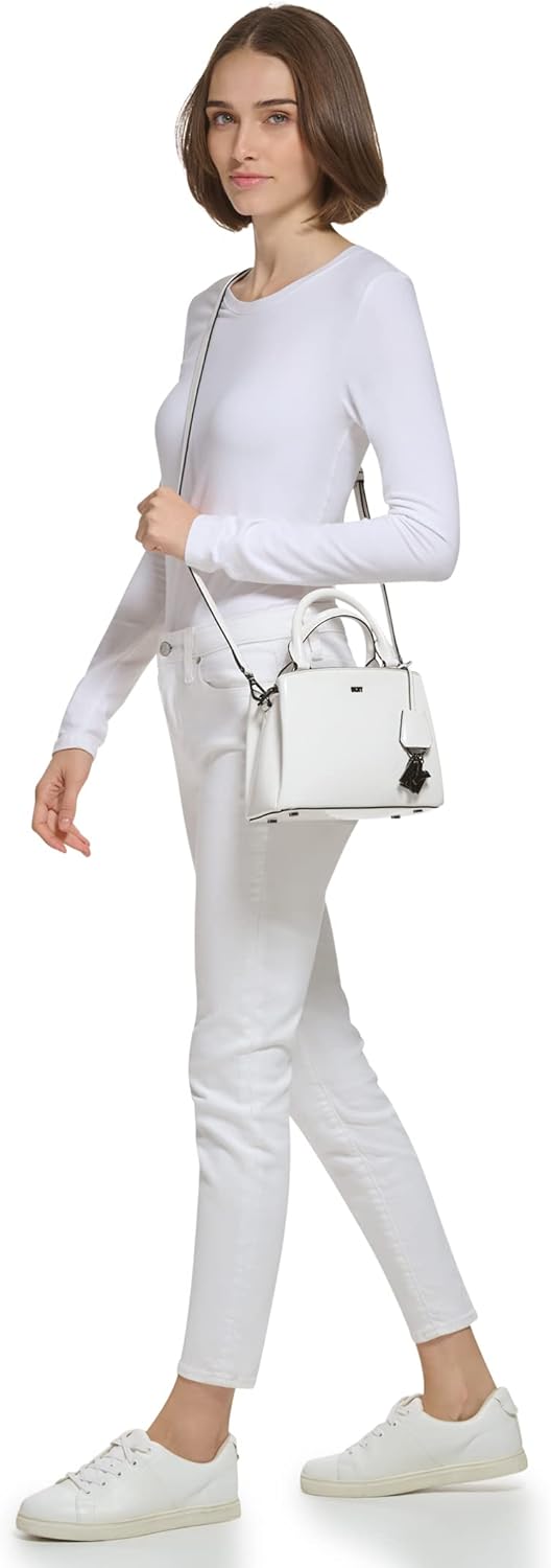 DKNY Damen R24dx465-opt-small Schulranzen, Optisches Weiss