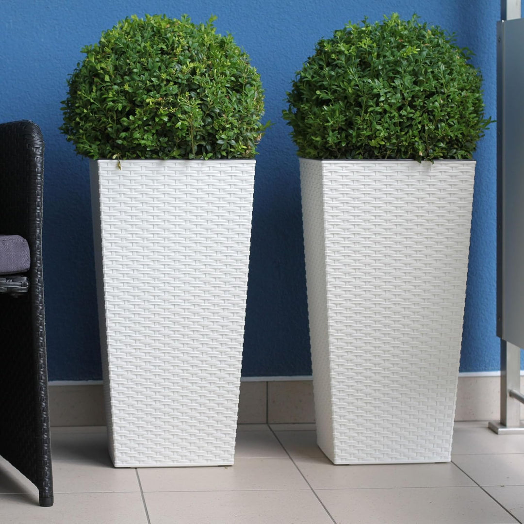 KADAX Pflanzkübel mit Innentopf, Höhe 68cm, Weiss Rattan – Wetterfester Blumentopf für Innen & Ausse
