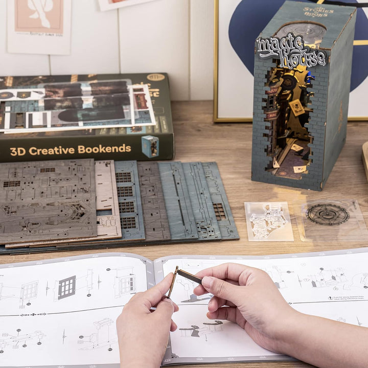 ROBOTIME 3D Bücherstand Holz Puppenhaus Miniaturraum mit Möbeln und Zubehör Bastelsets (Magisches Ha