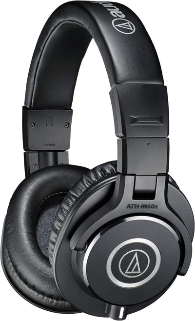 Audio-Technica M40x Studio Kopfhörer in Schwarz. Kabelgebunden, geschlossen & Focusrite Scarlett Sol