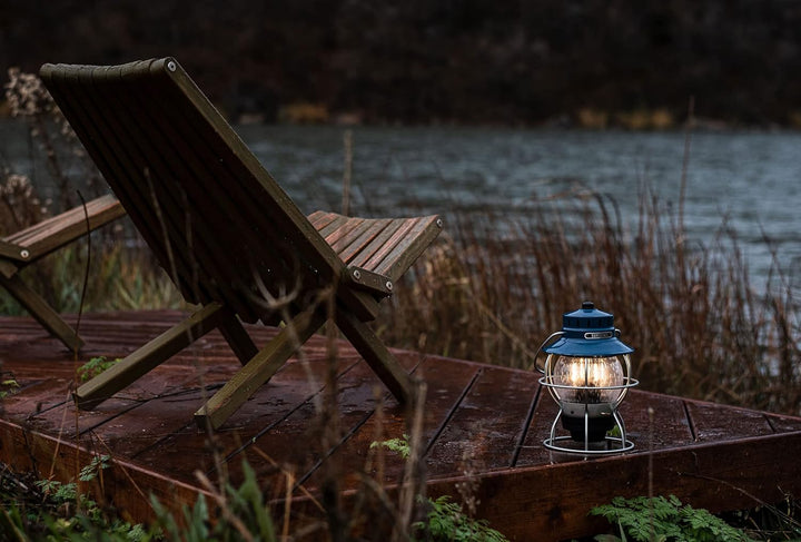 Barebones Living Railroad Lantern Ocean Blue Ozeanblau, Ozeanblau