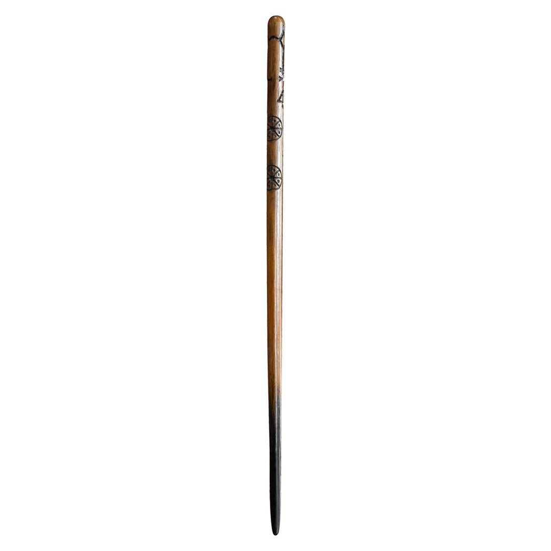The Noble Collection NN8202  Cedric Diggory - Charakterstab