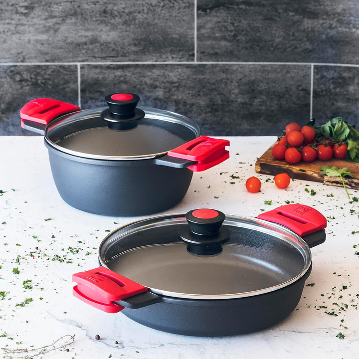 BRA Premiere | Niedriger Schmortopf 32 cm, Aluminiumguss, dreischichtig, verstärkte Antihaftbeschich