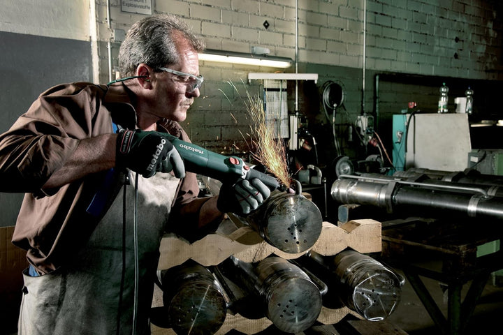Metabo Geradschleifer GE 710 Plus (600616000) Karton, Leerlaufdrehzahl: 10000 - 30500 /min, Nennaufn