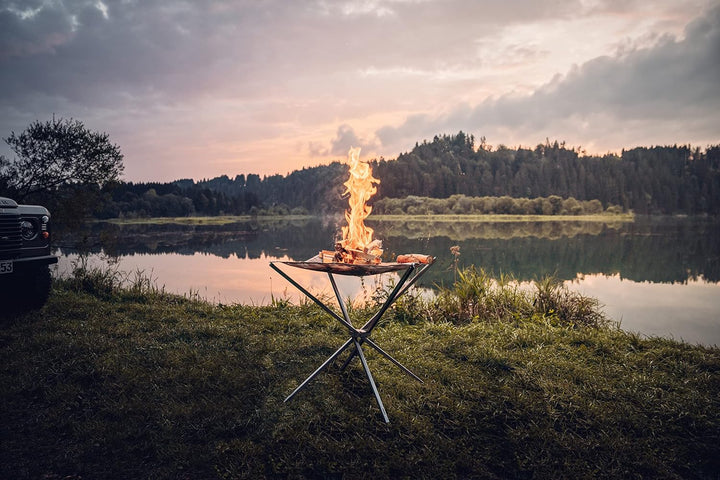 FENNEK HIGHFIRE | Hochwertiges, transportables XL Feuernetz aus Edelstahl | 60 x 60 x 63 cm | Mit Ta
