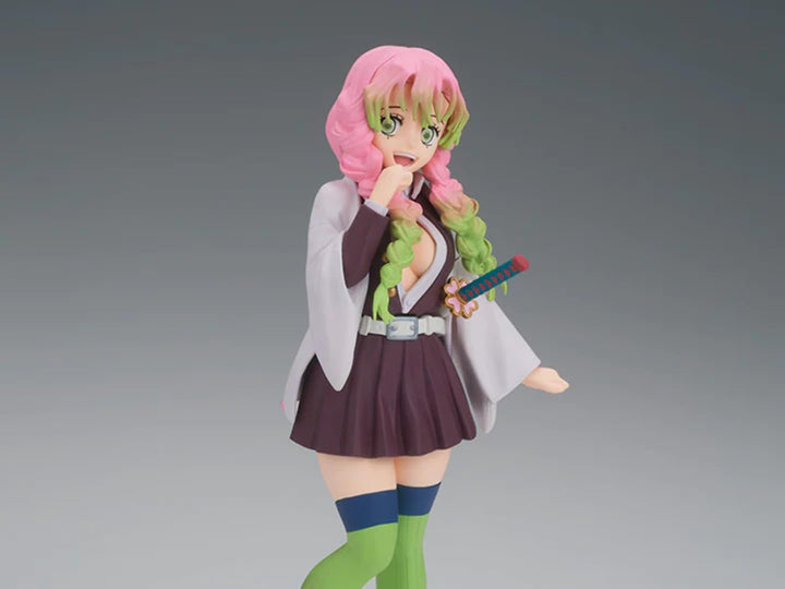 BANPRESTO, Mitsuri Kanroji Demon Slayer: Kimetsu No Yaiba, Glitter&Glamours 22 cm, Mehrfarbig BP8827