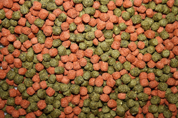 Koifuttermischung, Koifutter, Premium Koimix, Schwimmfutter, Teichfuttermix, Spirulina, Astax, Papri