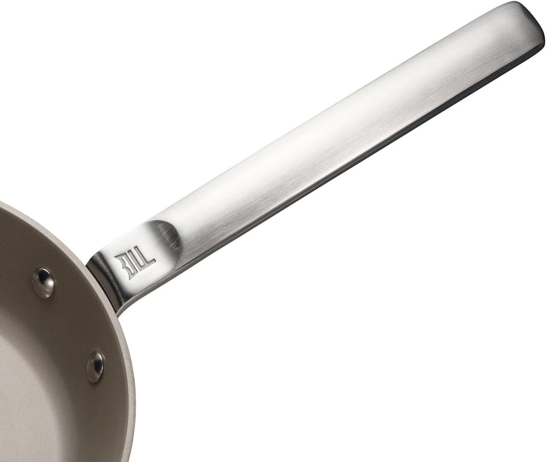 Fiskars Norden Steel Wok, Ø 28 cm, Für alle Kochfelder geeignet, Mit Antihaftbeschichtung, Edelstahl