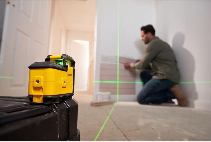 Stanley STHT77594-1 Kreuzlinienlaser CROSS 360° (mit grüner Diode, 360° horizontale & vertikale Lini