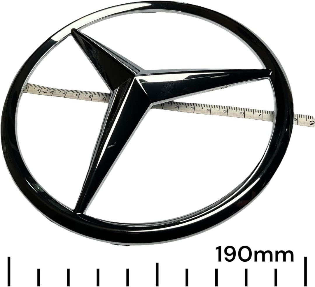Mercedesstern an Kühlergrill