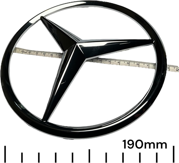Mercedesstern an Kühlergrill