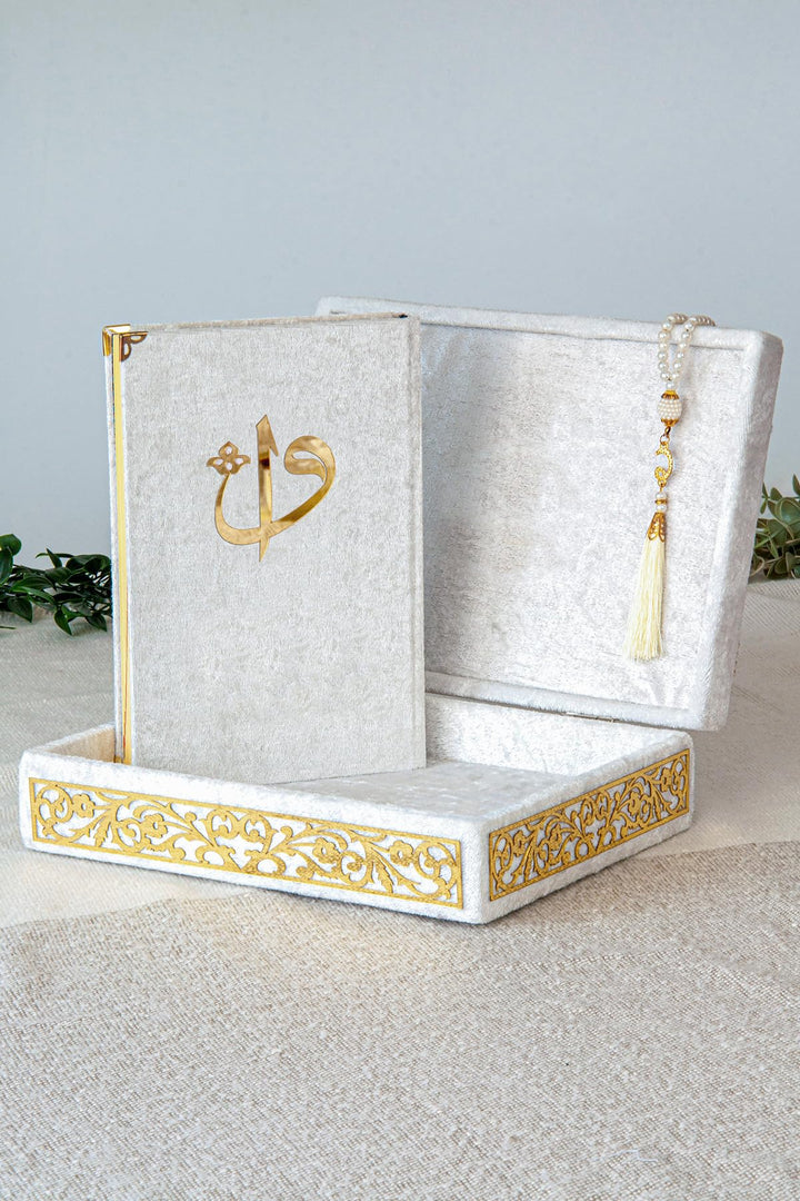 Spezielle elegante Samt bedeckte dekorative Box, Samt überdachter Quran-Buch in Arabisch und Gebetsp