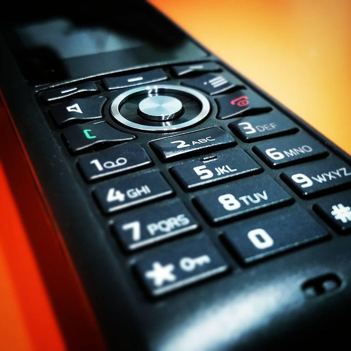 Snom M85 Industrial DECT-Mobilteil (2 “176 x 220 px TFT, Alarmschlüssel, 3,5-mm-Headset-Buchse, Vibr