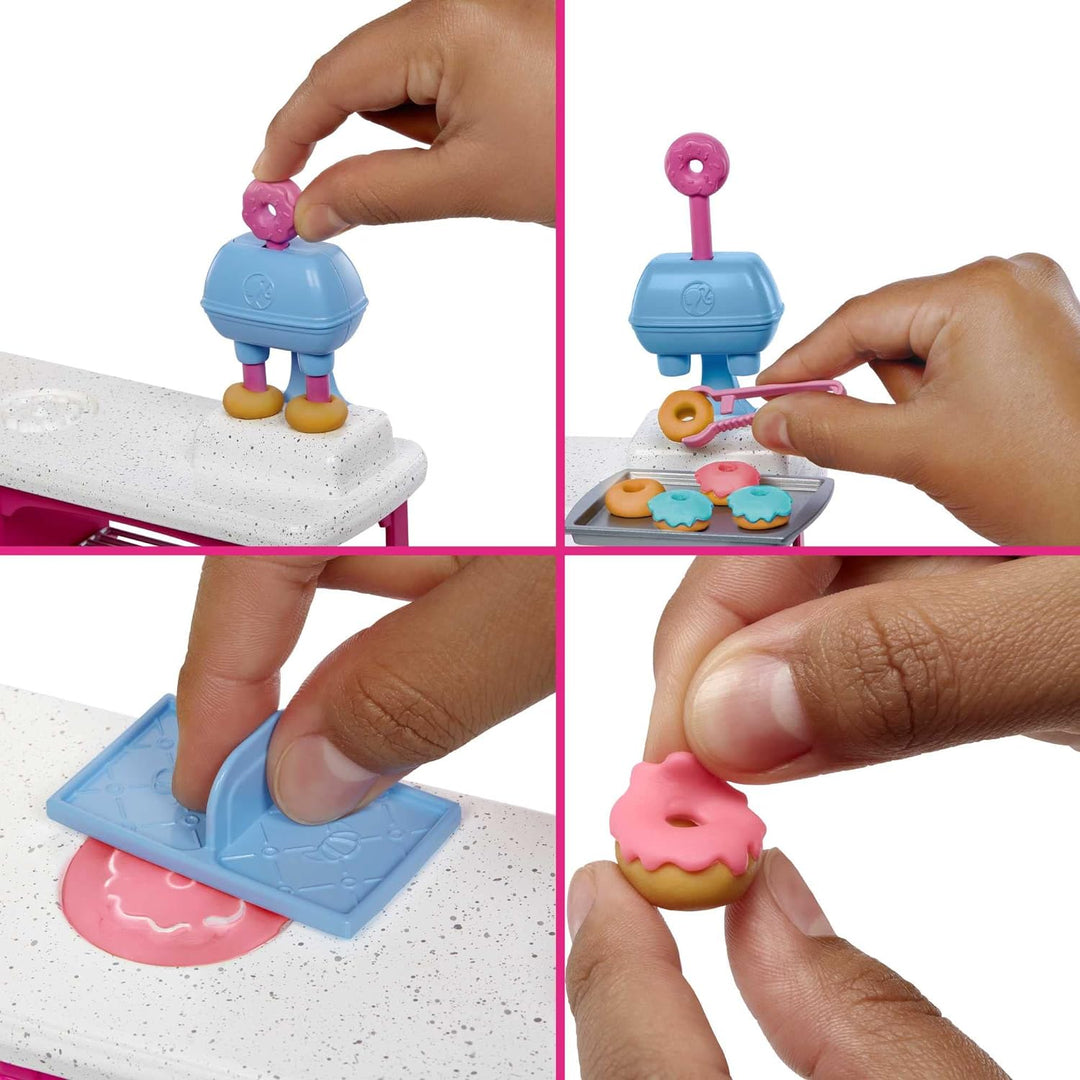 BARBIE Malibu Roberts - Puppe und Spielset mit 18 Teilen zum Backen, inklusive formbarem Teig und Fö