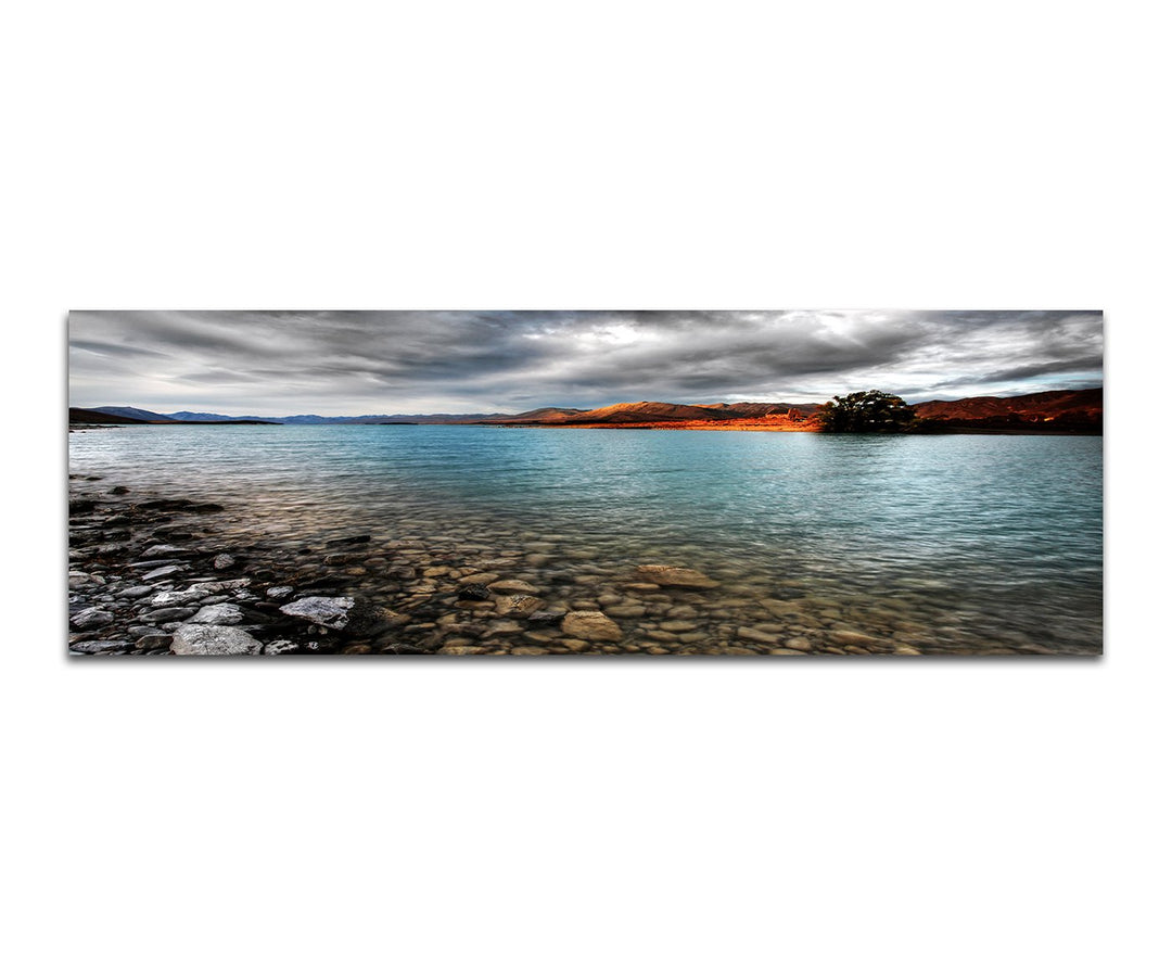Paul Sinus Art Panoramabild auf Leinwand und Keilrahmen 150x50cm Bergsee Berge Steine Wolkenhimmel