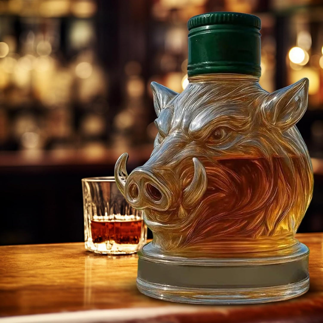 Wildschwein-Dekanter – -Whiskey-Flaschen-Design, elegante Heimbar-Dekoration, Sammlerstück | Stateme
