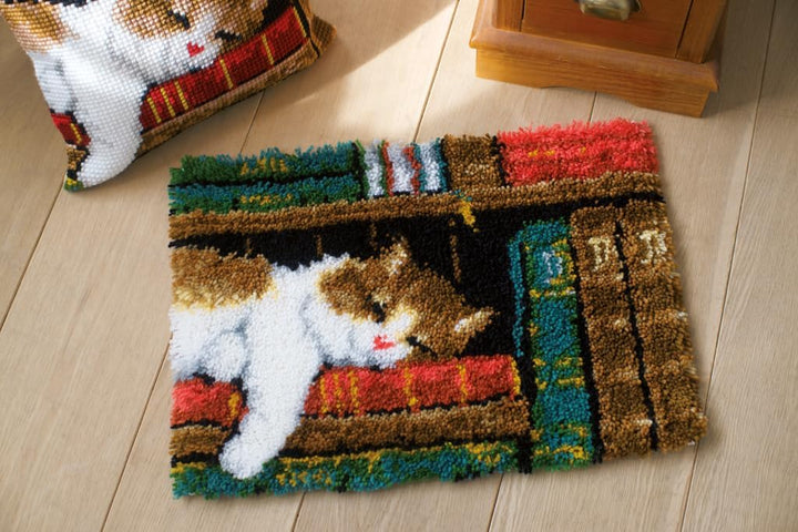 Vervaco Katze im Bücherregal Knüpfteppich, Stramin, Weiss, 53 x 39 x 0,3 cm