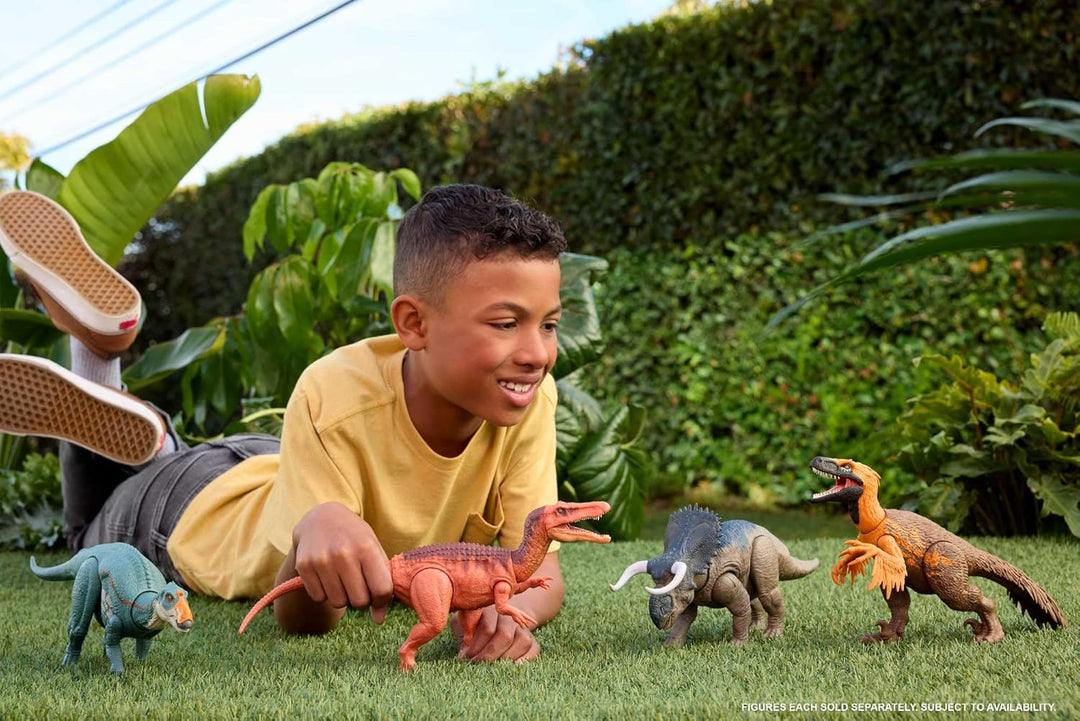 Mattel Jurassic World: Die Wiedergeburt Wild Roar Dinosaurierspielzeug, Aucasaurus mit steuerbarem B