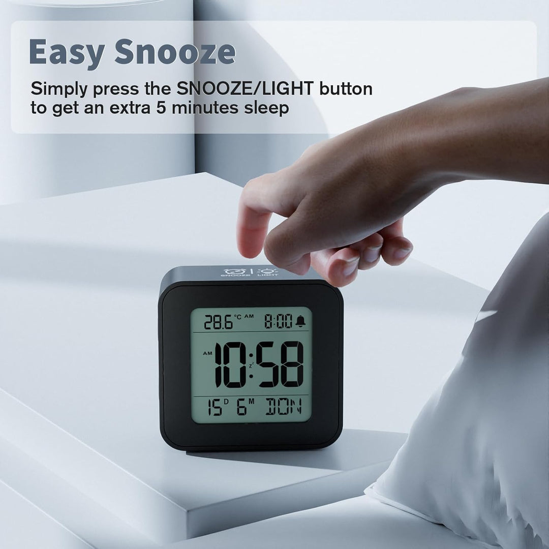 LATEC Wecker Digital, Digitaler Wecker Batterie Alarm Clock, Klein Reisewecker Digital Uhr mit Tempe