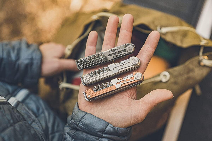 Gerber Taschenmesser mit 8 Funktionen, Multitool mit glatter Klinge, ArmBar Cork, Gold, Edelstahl/Al