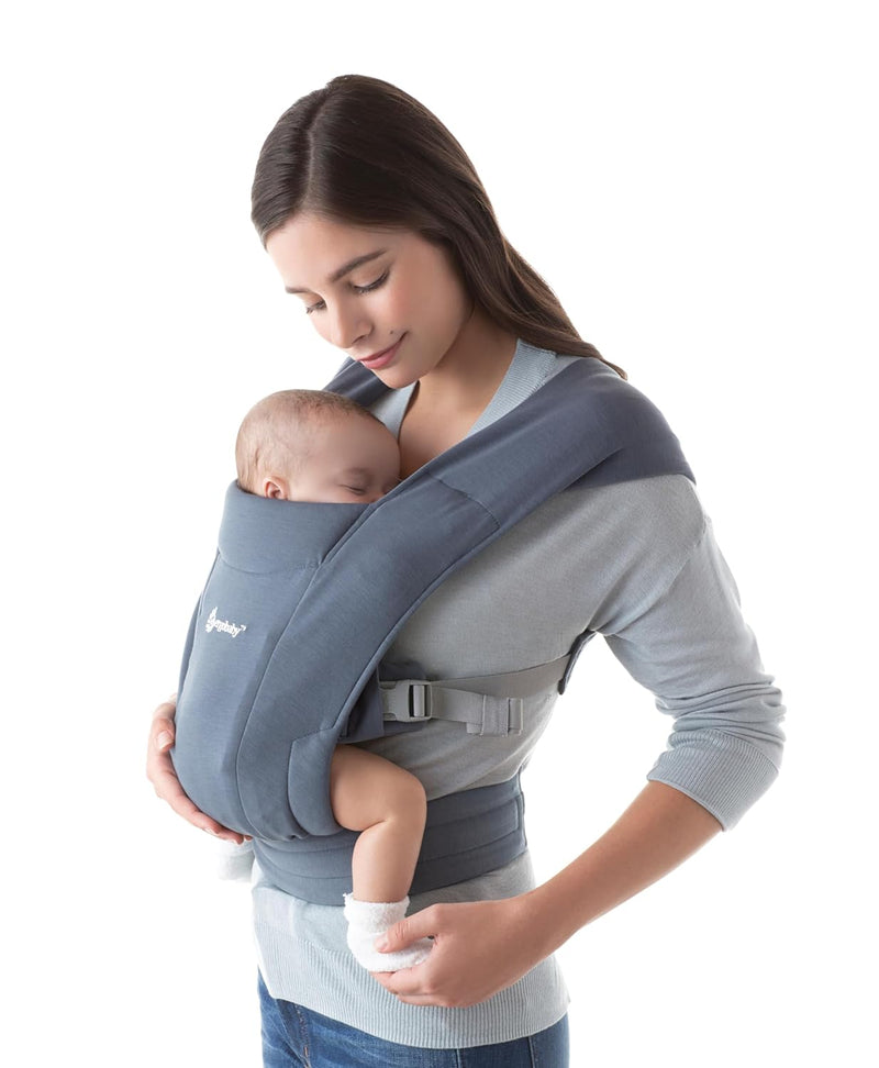 Ergobaby Embrace Babytrage für Neugeborene ab Geburt Extra Weich, Bauchtrage Baby-Tragetasche Ergono
