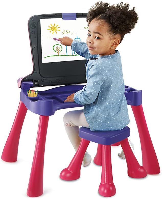 VTech - Magi Interaktiver Schreibtisch 5 in 1, Rosa, Kinderschreibtisch mit Hocker, beleuchtetem Dis