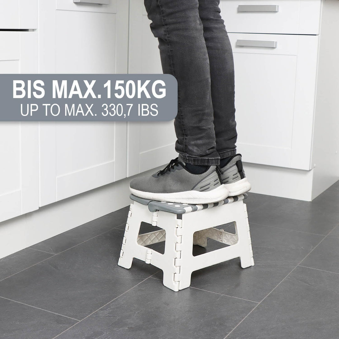com-four® Klapptritt mit Gumminoppen - Faltbarer Tritthocker - tragbare Aufstiegshilfe für Haushalt,