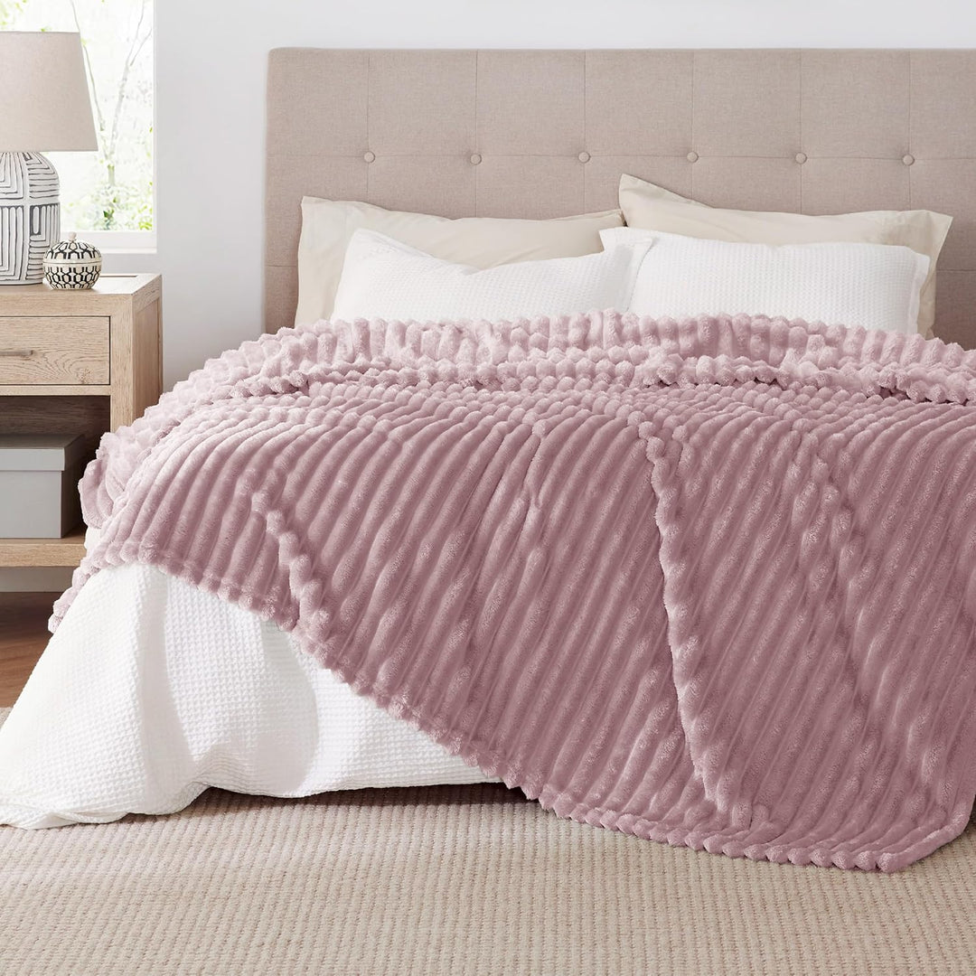 BEDSURE kuscheldecke 220x240 für Zimmer Deko - Tagesdecke, Wolldecke & Fleecedecke, Sofadecke, Weich