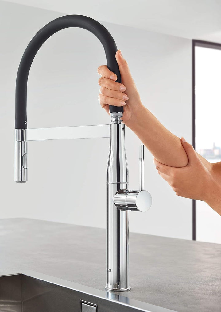 GROHE 30295000 Essence Semi-Pro Einhand-Küchenspüle Wasserhahn mit herausziehbarem Sprühkopf, Messin