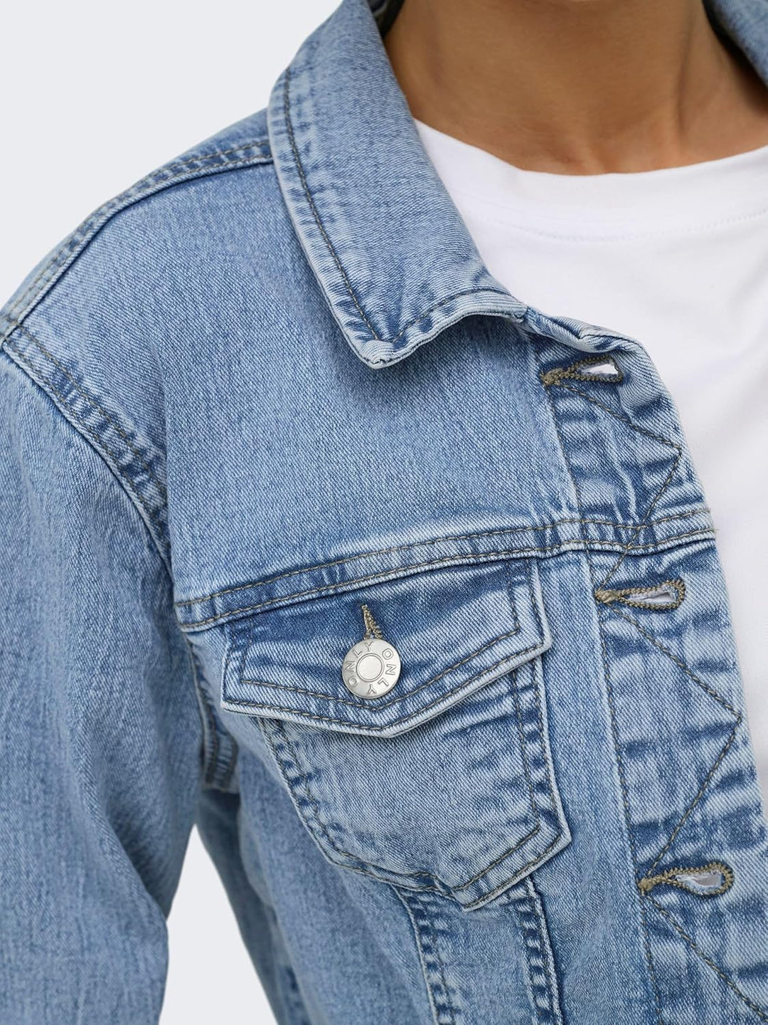 ONLY Damen Jeansjacke Tia Colored Übergangsjacke mit Knopfleiste XS Light Blue Denim, XS Light Blue