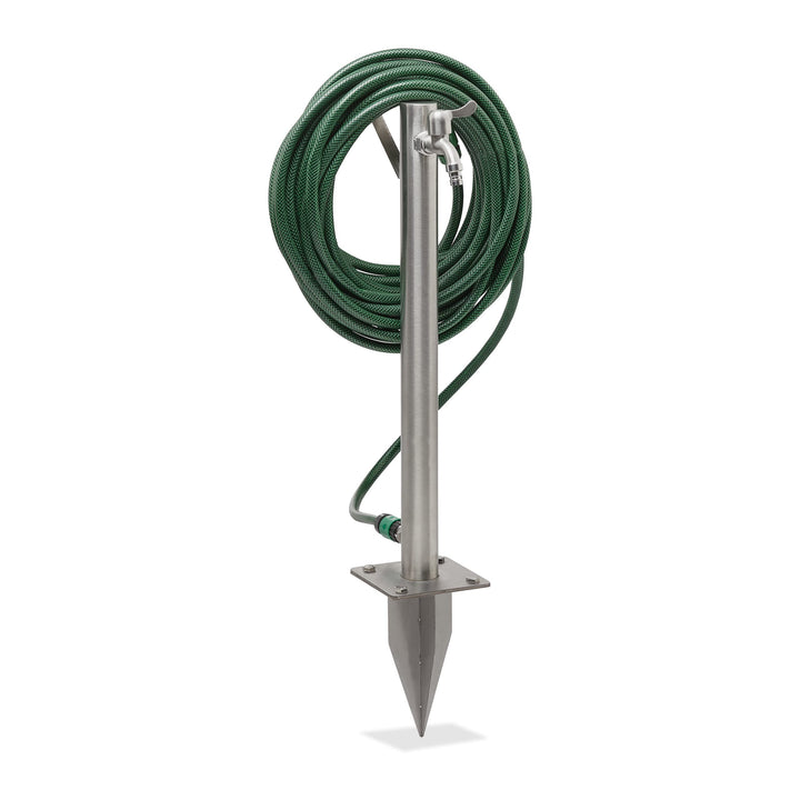 Relaxdays Wasserzapfstelle, mit Erdspiess & Schlauchhalter, HBT: 66x29x15 cm, Garten Wassersäule, ru
