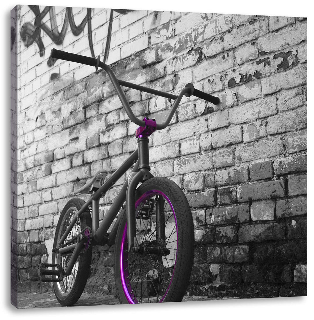 Pixxprint BMX Fahrrad vor Graffitiwand schwarz/weiss, Format: 70x70 auf Leinwand, 70x70