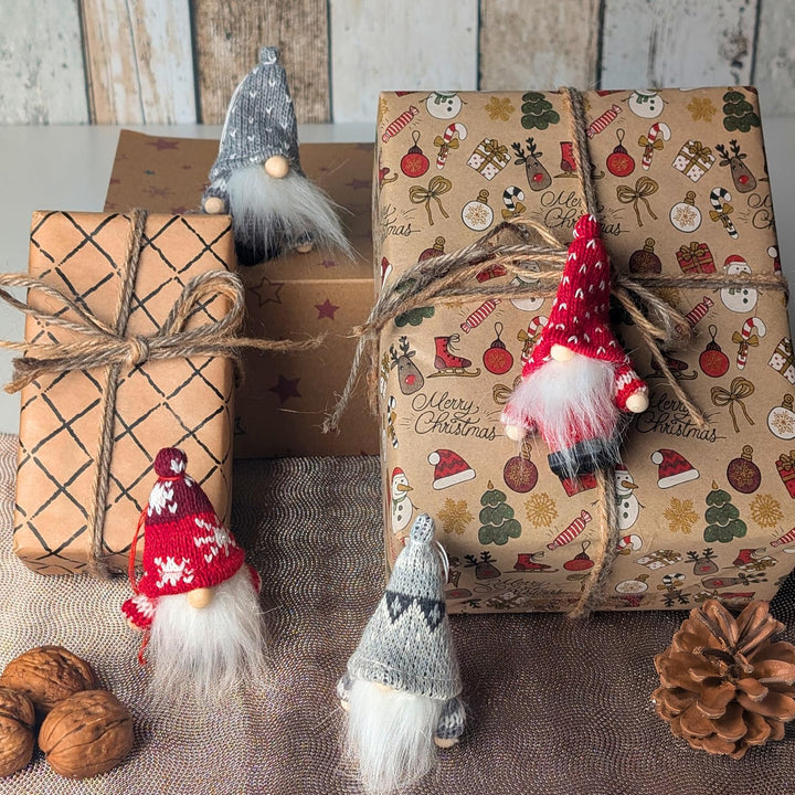 com-four® 12x Premium Weihnachtsmann-Anhänger für den Weihnachtsbaum, Christbaum-Figuren Anhänger al