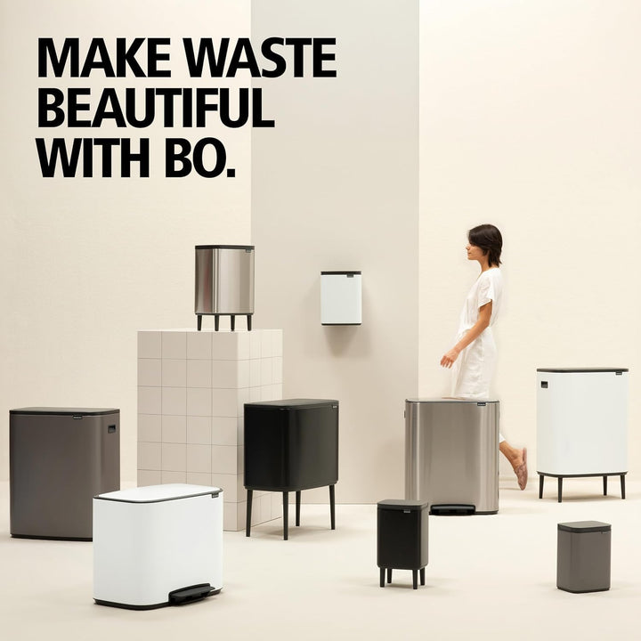 Brabantia Bo Treteimer 4 L (platin), platzsparender Mini Mülleimer mit Soft-Close-Funktion und leich
