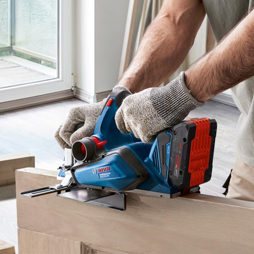 Bosch Professional 18V System Akku-Hobel GHO 18V-26 (bürstenloser Motor, inkl. Staubbeutel, Parallel