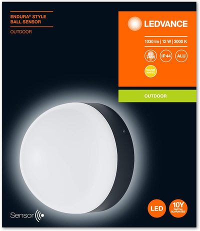 LEDVANCE LED Wand- und Deckenleuchte, Leuchte für Aussenanwendungen, Warmweiss, Integrierter Tagesli