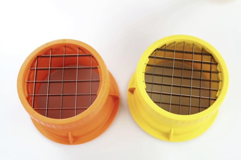TUPPERWARE Pommes-Schneider Chef Universalschneider klein + gross mit Standfuss 27540