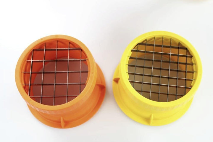 TUPPERWARE Pommes-Schneider Chef Universalschneider klein + gross mit Standfuss 27540