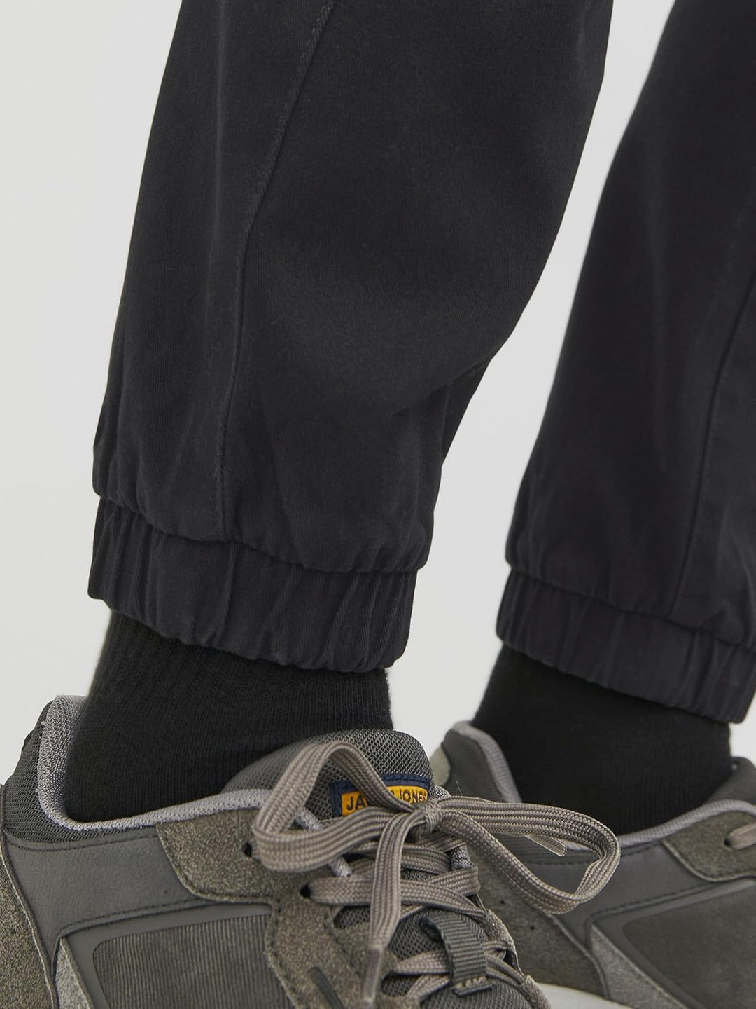 JACK & JONES Men's JJMarco Cargo Jogger Sweatpants Cuffed Track Bottom 36W / 34L Schwarz, 36W / 34L