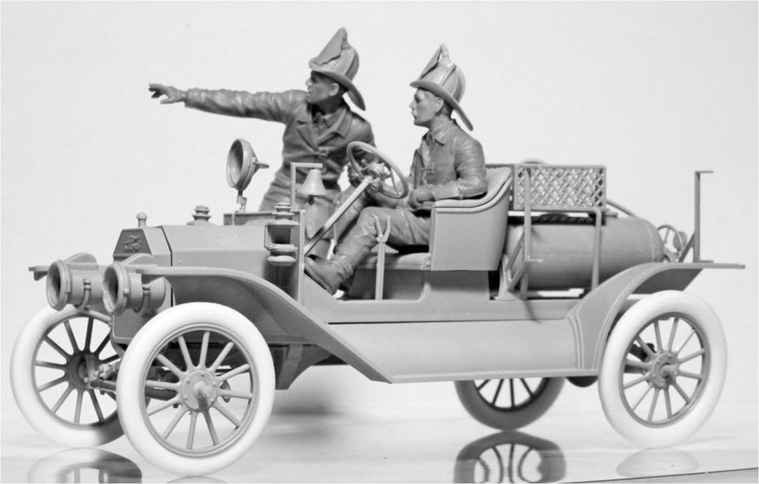 ICM 24017 Modellbausatz