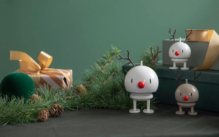 Hoptimist - Skandinavisches Design - Weihnachtsfigur - Small Reindeer Bumble - Braun - Höhe: 9 cm -