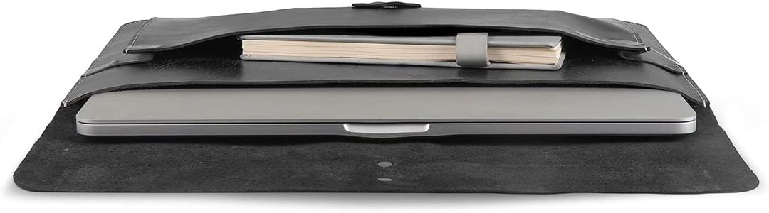 Londo Real Grain Leather MacBook Pro Case with Front Pocket & Flap Closure (Schwarz, 15-16 Zoll), OT