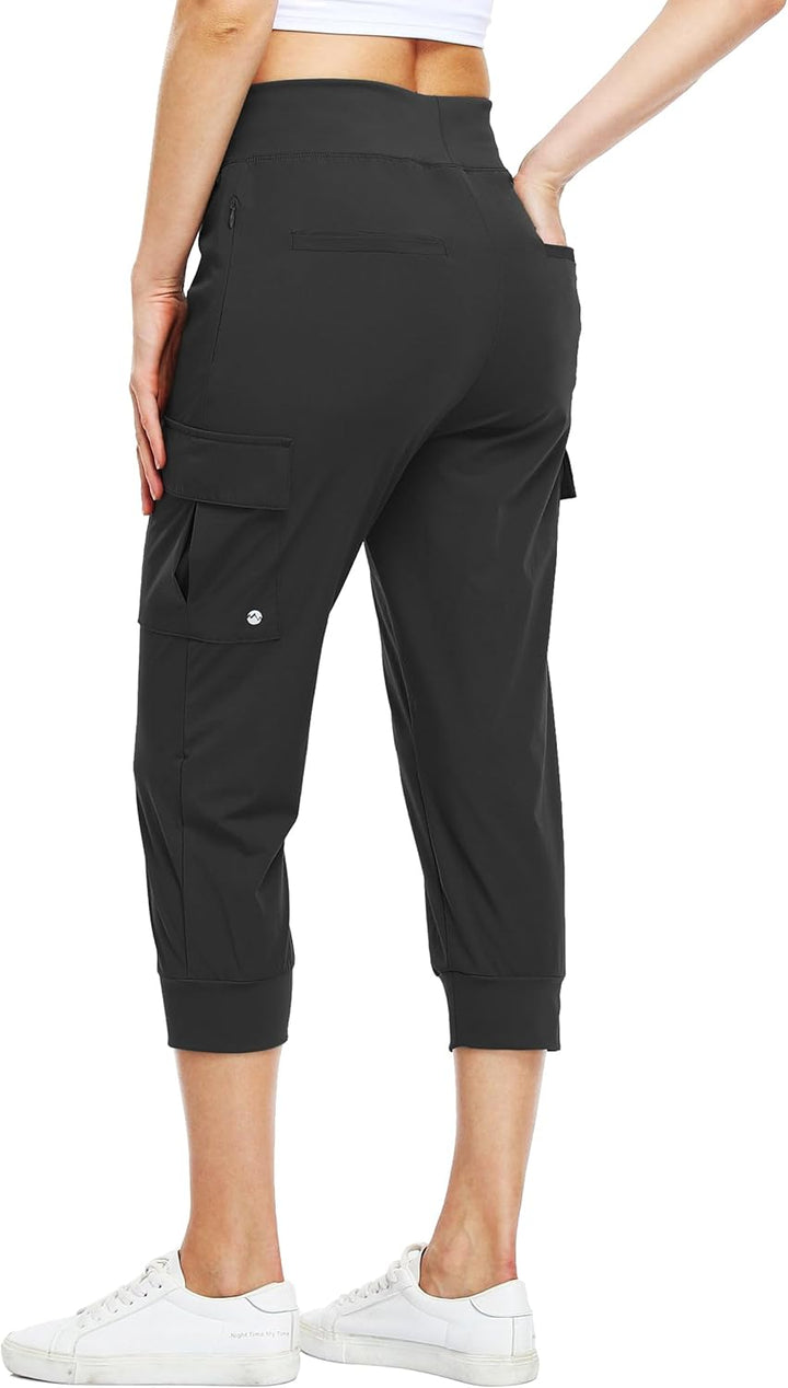 WILLIT Damen Caprihose, leicht, für Workout, Outdoor, Athletik, wasserabweisend, LSF 50+ S Schwarz,