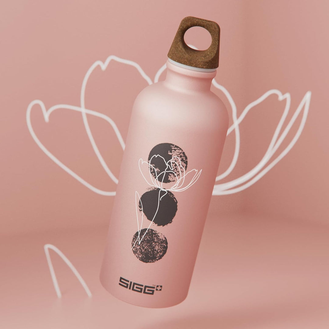 SIGG - Alu Trinkflasche - Traveller MyPlanet - Made in Switzerland - Für Kohlensäurehaltige Getränke