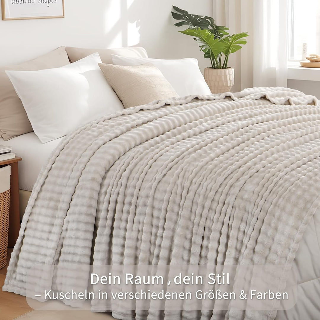 RUIKASI Bubble Decke Kuscheldecke Flauschig Beige - Weiche Sofadecke & Couchdecke 230x270 cm aus Plü
