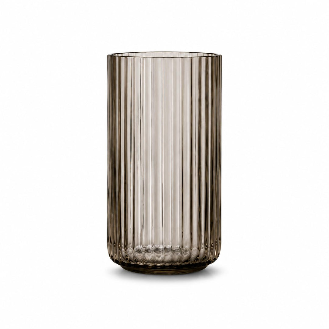 Lyngbyvase aus Porzellan, hohe Vase mit Rillen, Zylinder Blumentopf in Smoke, 20.5cm